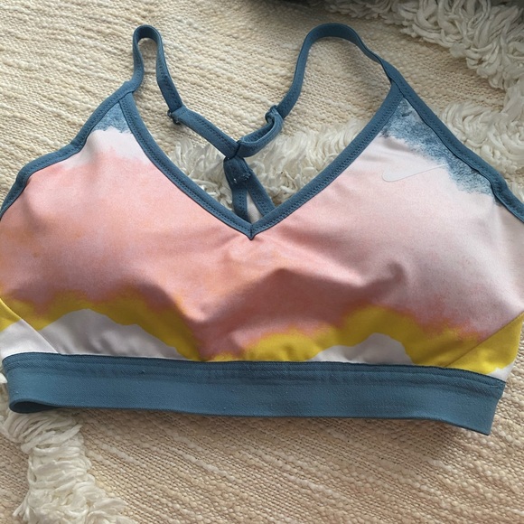 Nike Other - Nike sports bra sz S
